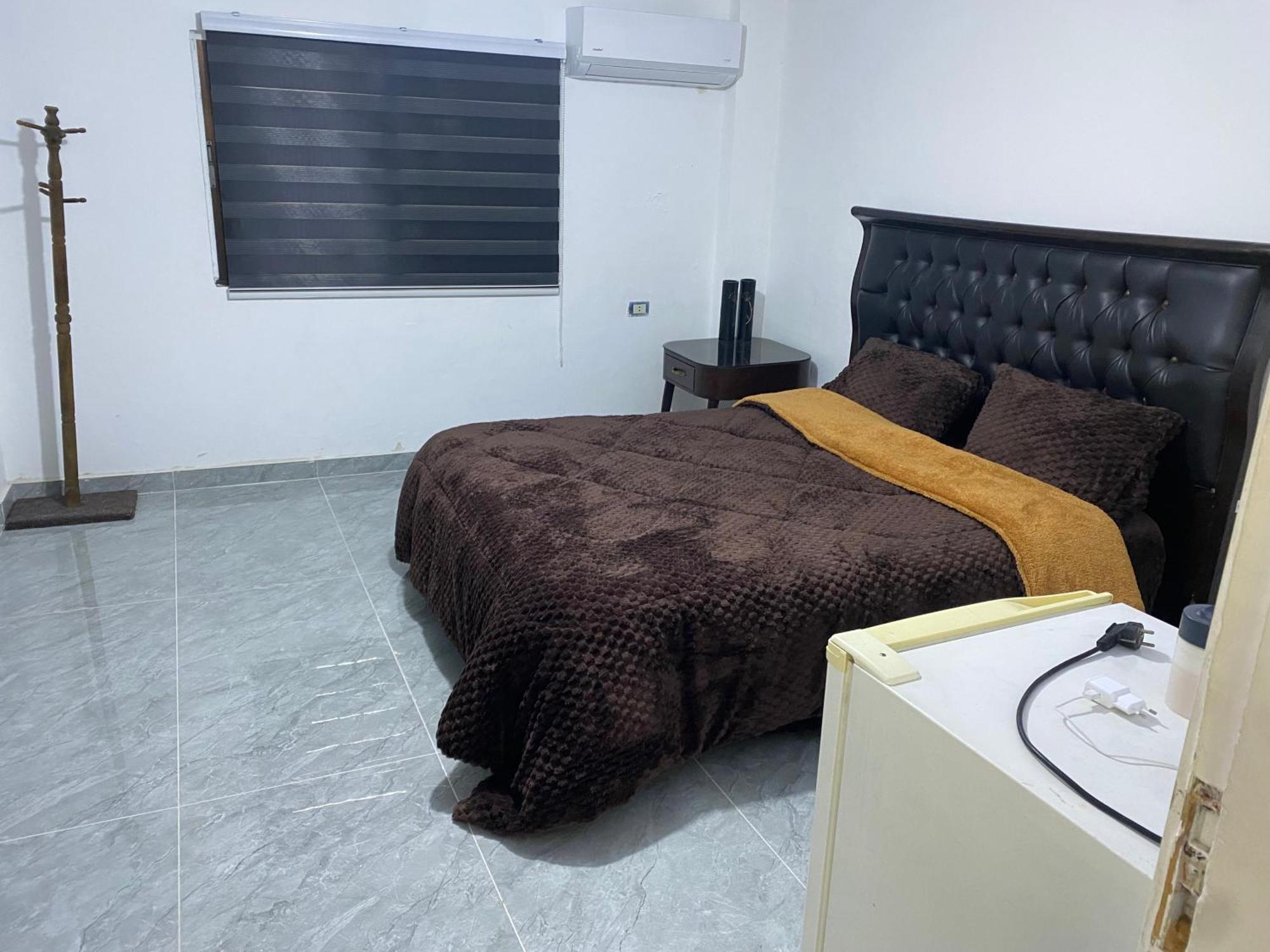 Huseein Rooms Gerasa Exterior foto