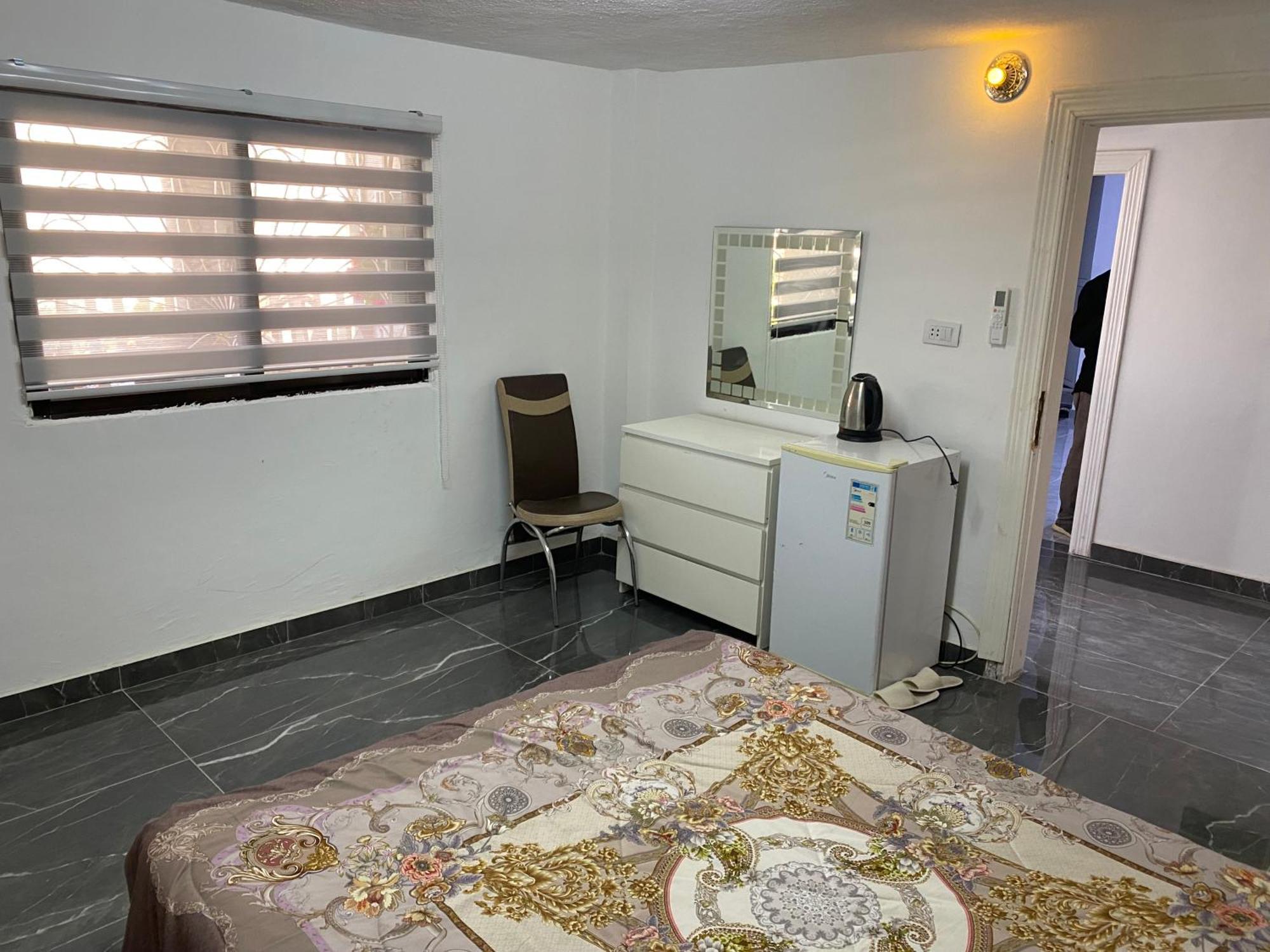 Huseein Rooms Gerasa Exterior foto